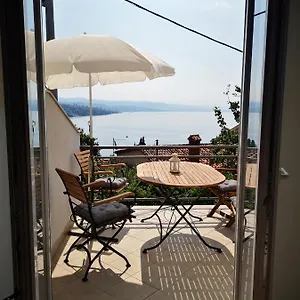 New Cosy With Private Parking Apartman Abbázia