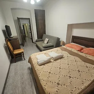 https://cozy-apartment-in-old-tbilisi-0102.alltbilisihotels.com